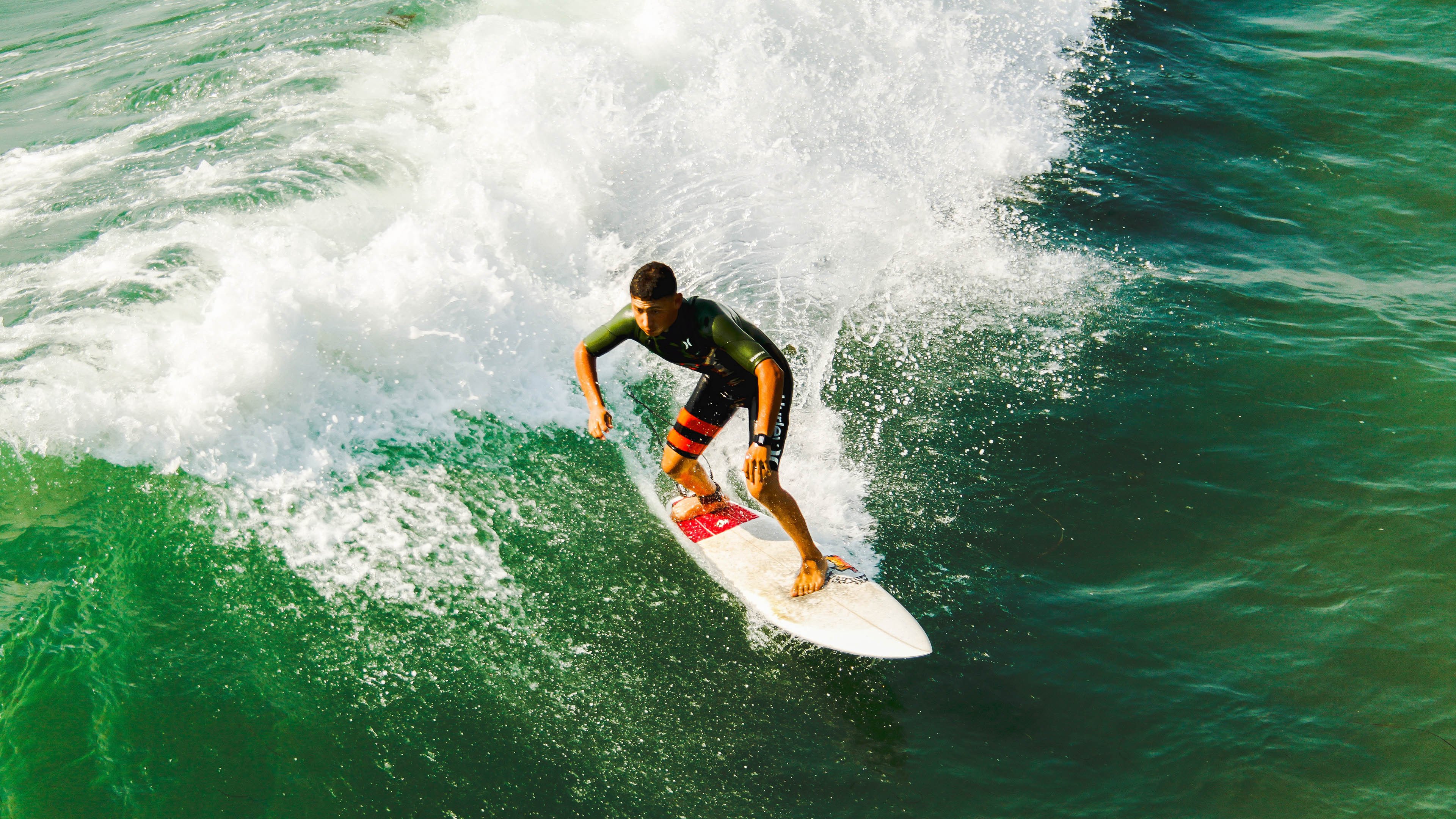 “阿根廷美洲狮队:从逆境中崛起,挑战顶级球队”