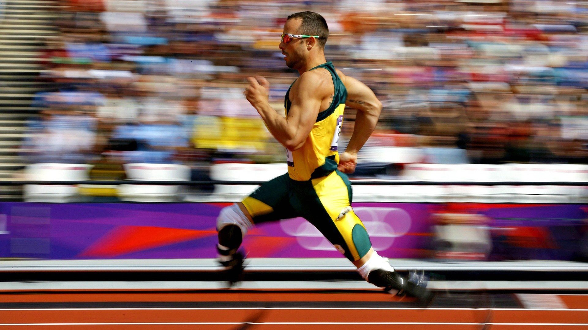 弗朗索瓦·斯图尔特：南非队的全能中场，支撑起战术运作，弗朗索瓦菲利福尔